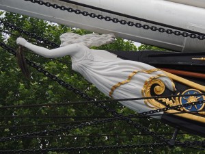 The replacement figurehead at the bow