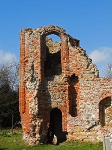 Remains of 16th century Gatehouse