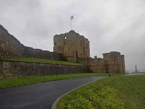 Tynemouth Priory and Castle from town