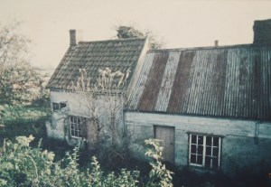 A picture taken in 1988 of the cottage before restoration