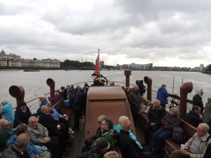 PS Waverley passing Greenwich